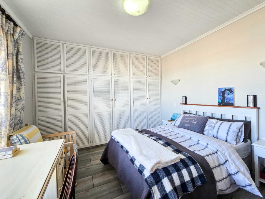 4 Bedroom Property for Sale in Jongensfontein Western Cape